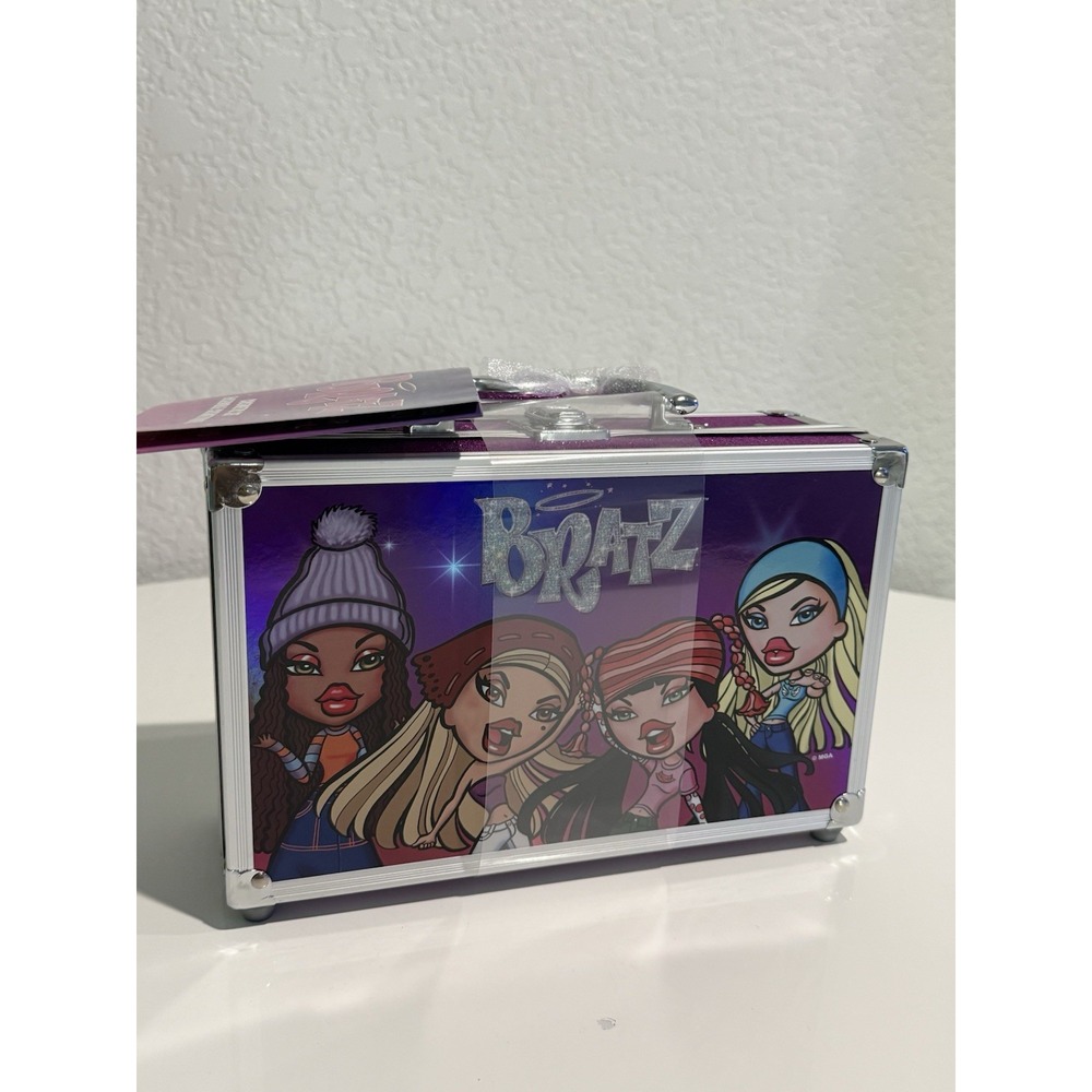Vintage Bratz Train Case Cosmetic Briefcase Carry Box Makeup Complete NEW